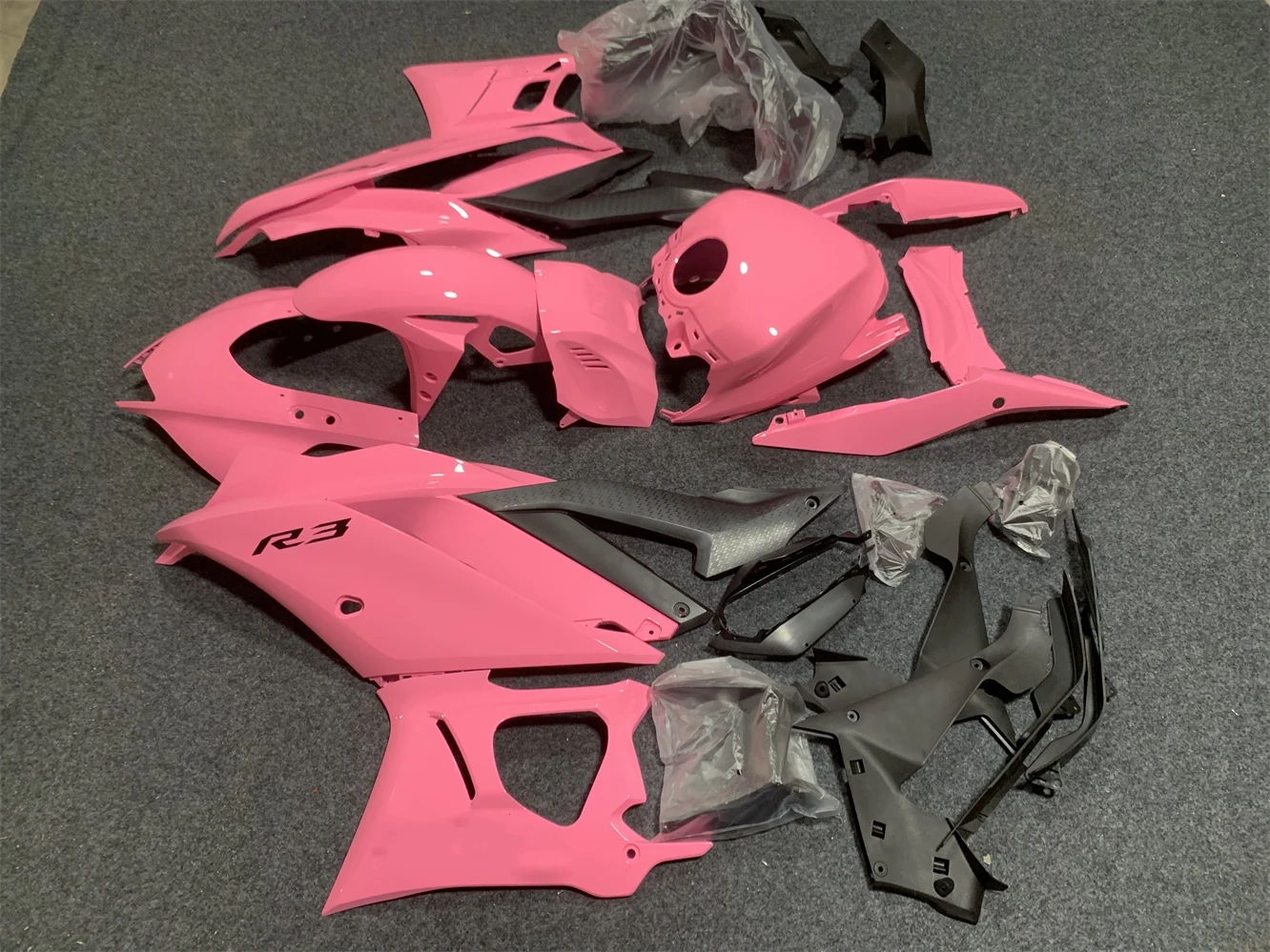 Motorcycle Fairing Suitable for Yamaha R3 19-23 Years R25 2019 2020 2021 2022 2023 Fairing Pink