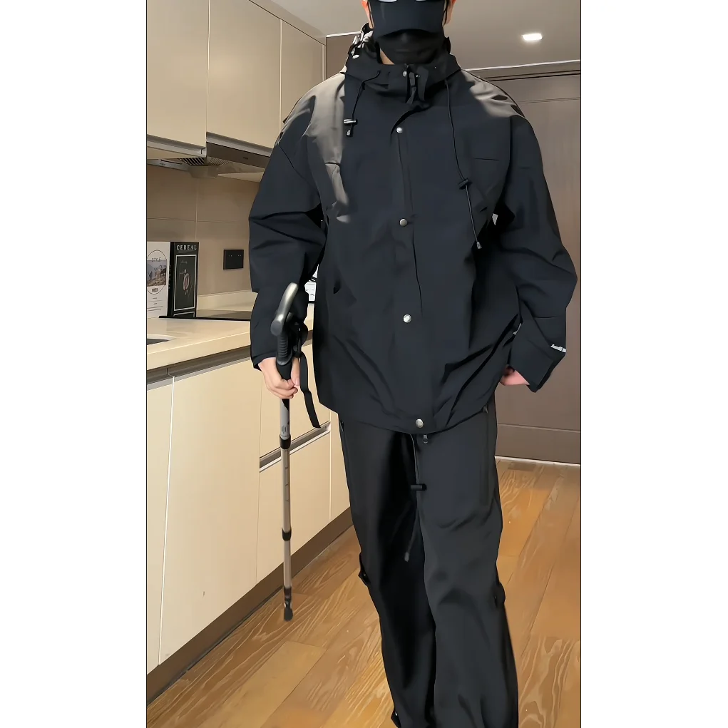 

Мужская ветрозащитная куртка Cleanfit Bla для активного отдыха на весну-осень, с функциональной молнией, длинными рукавами, свободного кроя...