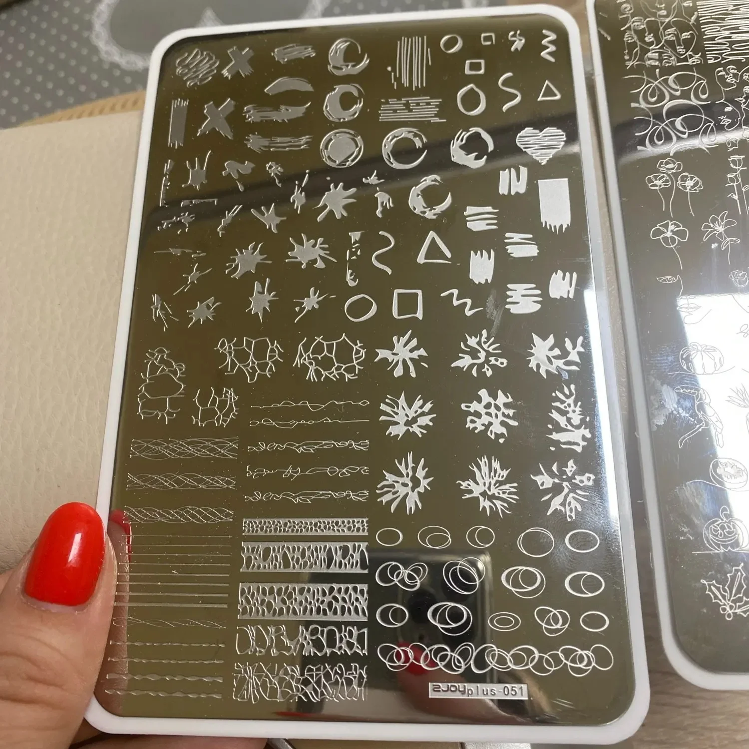 Nail Art Stamp Plate 14.5*9.5cm Polka Dot, Wave, Geometric, Stripe Patterns Transfer Template Diy Tool For Print Manicure Design