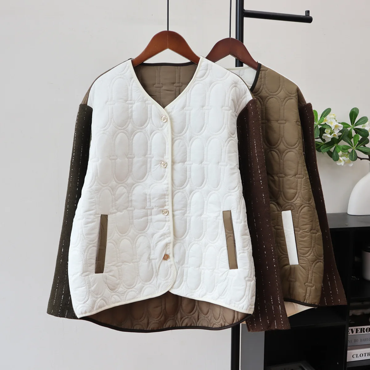 

Knitted Parkas Coat Women Spliced Jacket Color Blocked Pocket V Neck Long Sleeve Single Breasted Loose Casual 2025 Autumn Winter