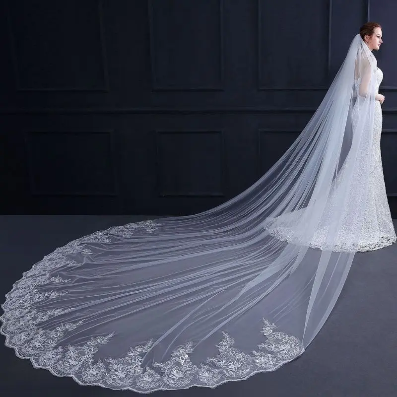 One-Layer Women Trailing Cathedral Long Wedding Veil Embroidered Floral Lace Applique Scalloped Trim Bridal Veil With Comb