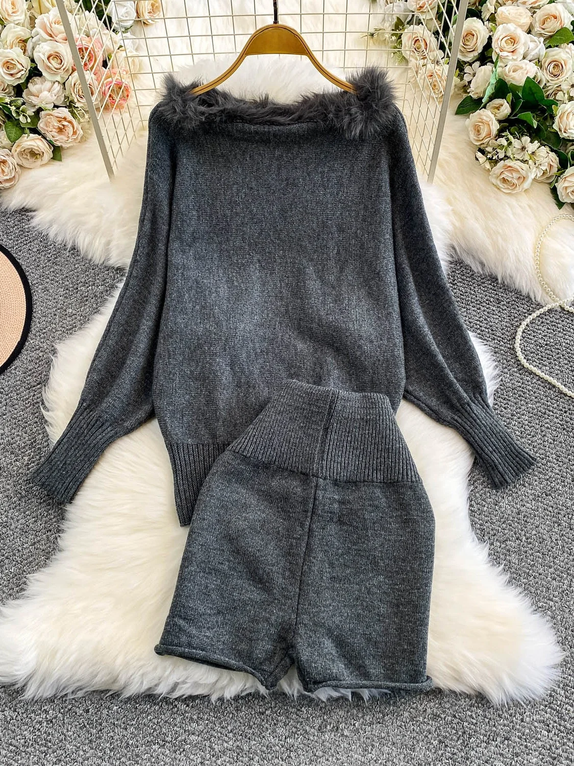 Weicher, gemütlicher, gespleißter Strickpullover, One-Shoulder-Design, eep Leg Sve Furry, Set zum Abnehmen, hohe Taille, Orts, Herbstmode...