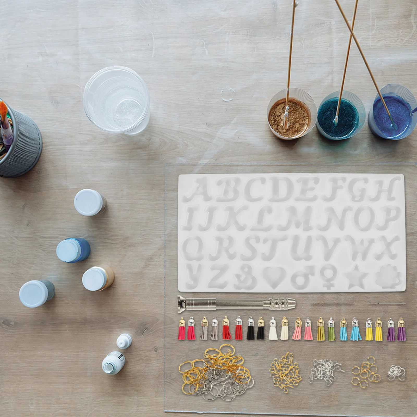 

1 set Alphabet Keychain Mold Resin Letter Molds Silicone DIY Multipurpose Pendant Crafts Making EasyReusable Flexible Smooth