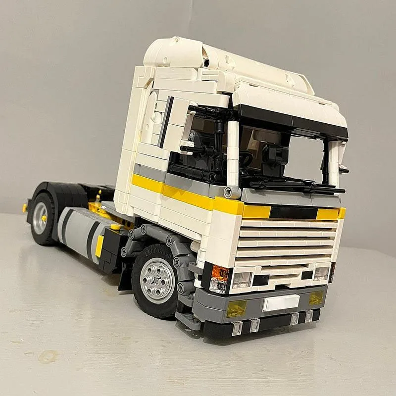 

MOC-154956 New Cargo Truck Van Head Building Blocks Model 1262 PartsMOC Creative Boys Kids Birthday Building Blocks Toy Gifts