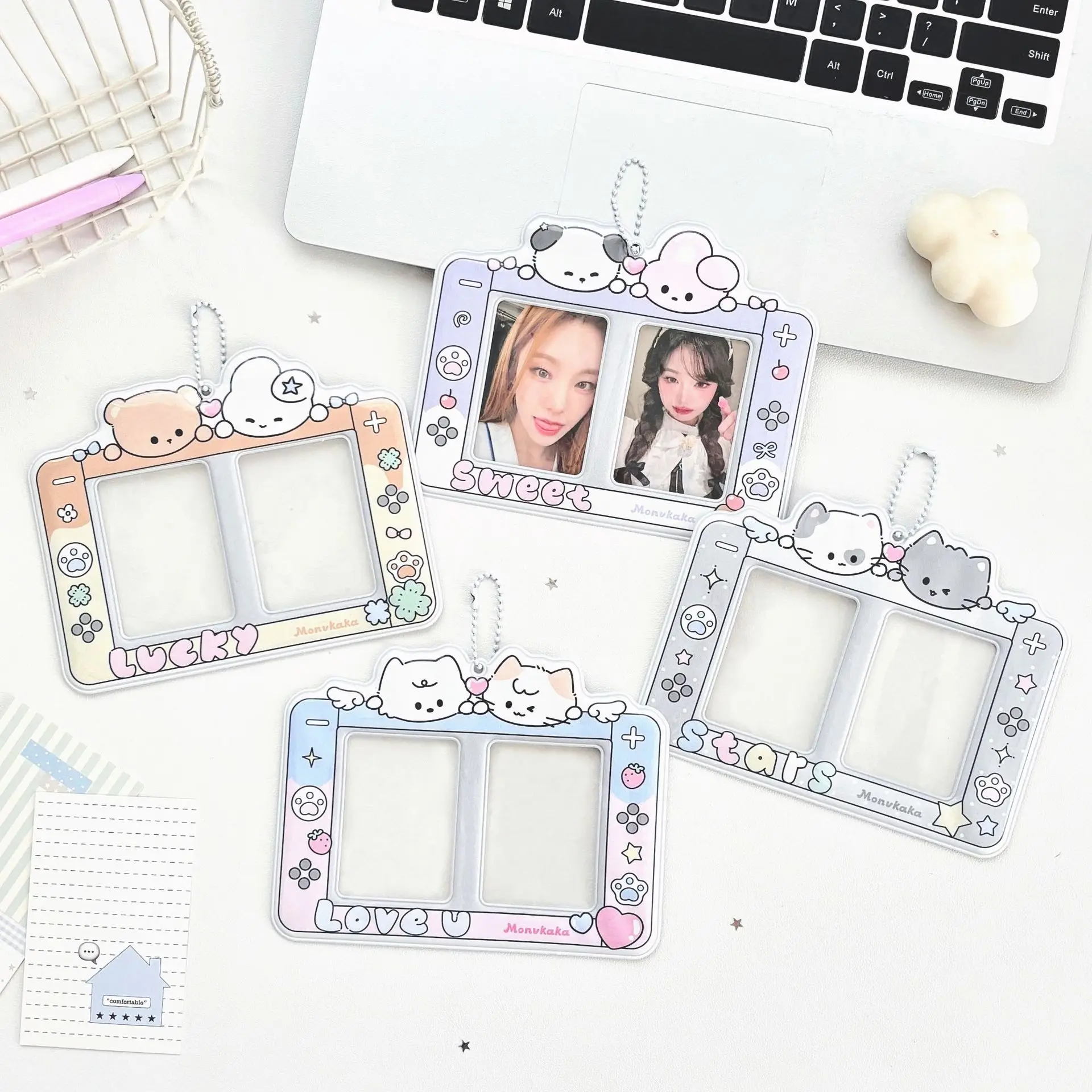 MINKYS Cute Bear 3-inch CP Card Holder Heart-Shaped 2 Grid Card Holders Photo & ID Protectors idol Photo Card Organizers