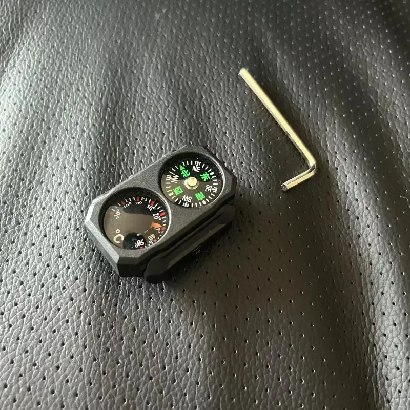 Kompas Taktis Luar Ruangan Mini Universal 20MM Termometer Panduan Kompas Termometer Rel 20mm Alat Presisi Luar Ruangan SLR416