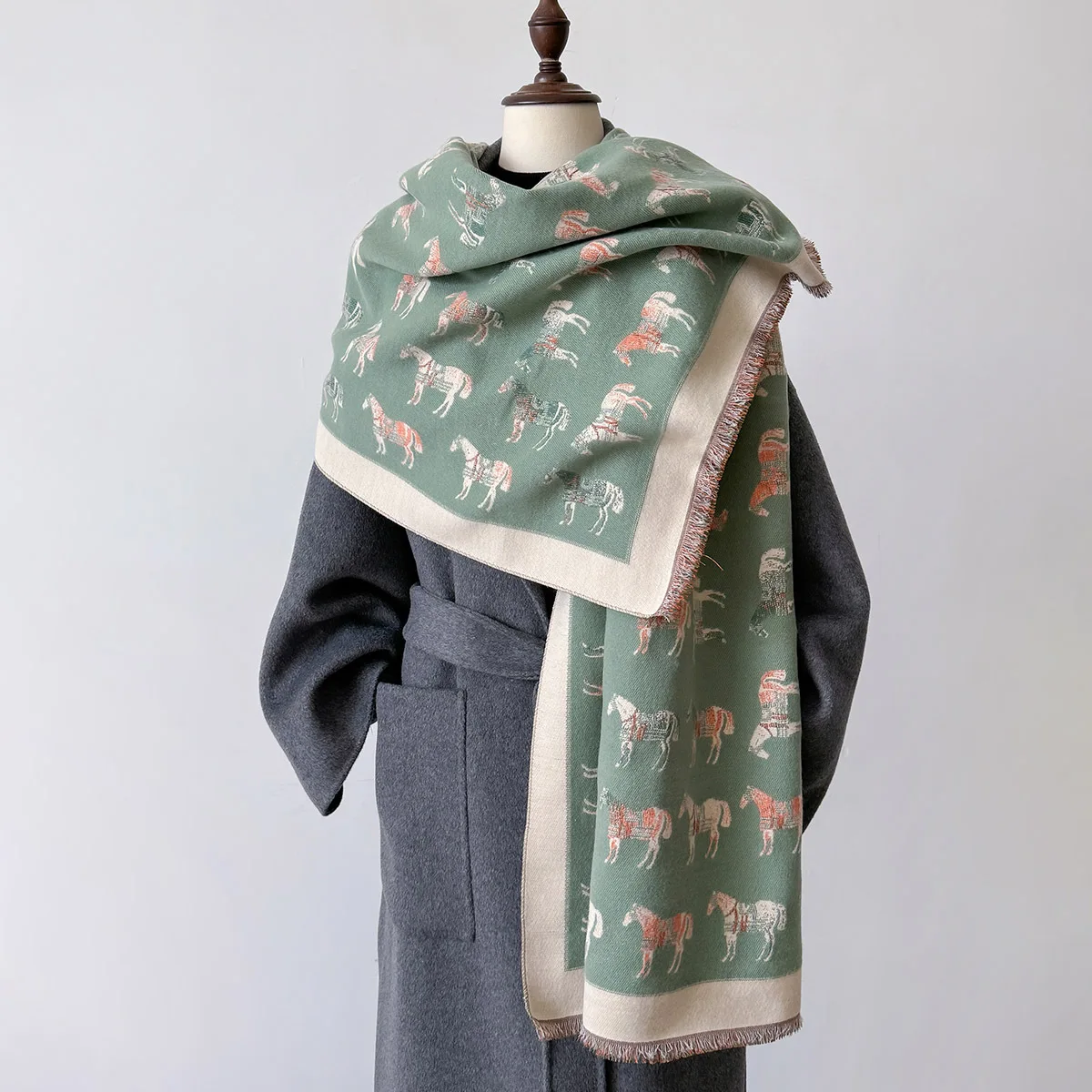 New Winter Cashmere Women Scarf Female Luxury Horse Print Scarves Long Bandana Women Fashion Shawl Wraps Foulard Poncho Pashmina