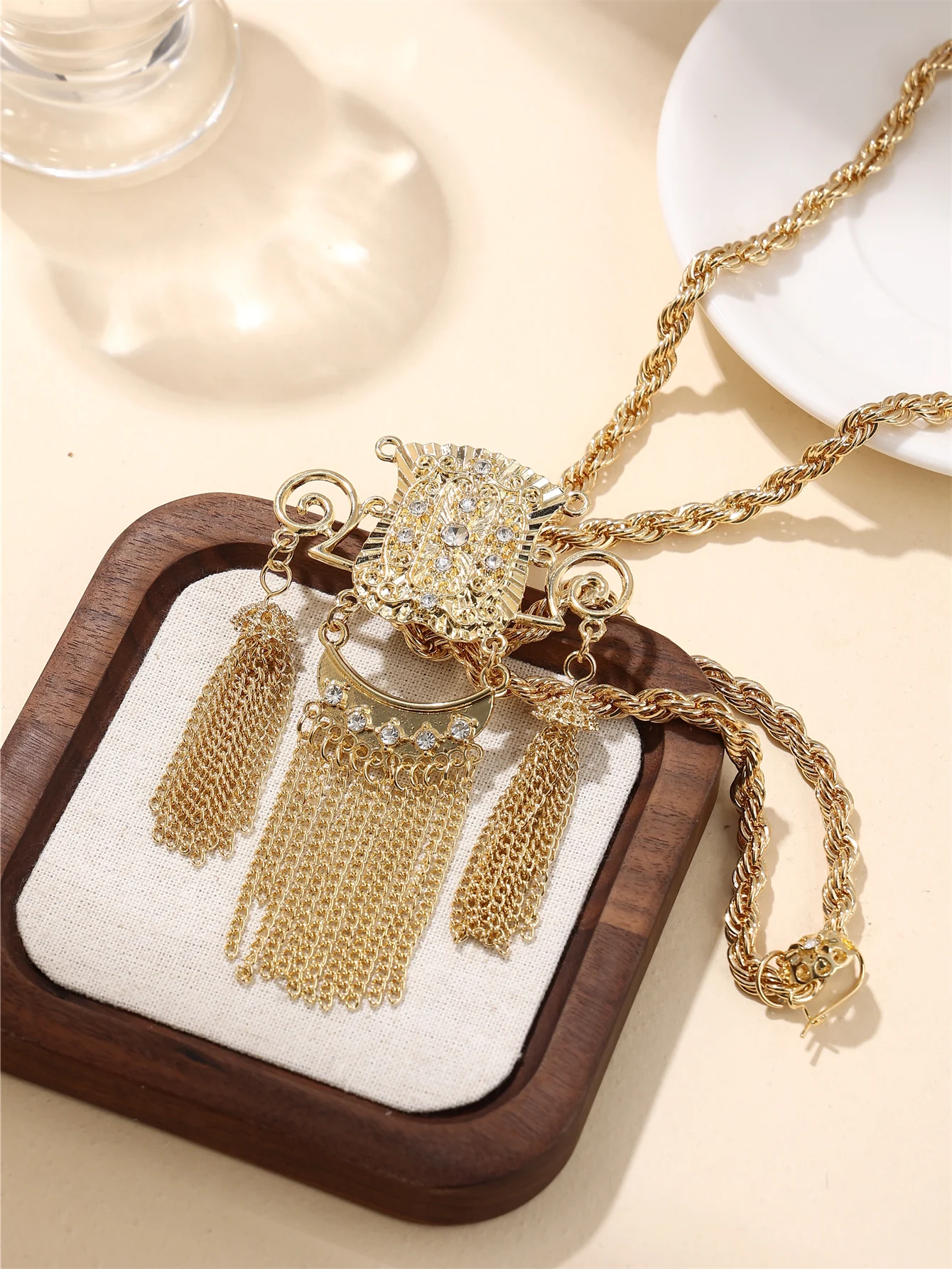 1 Algerian Women's Pendant, Rhinestone Inlaid, Luxury Court Style, Fashion Lady Jewelry Necklace, Bridal Wedding Banquet Jewelry