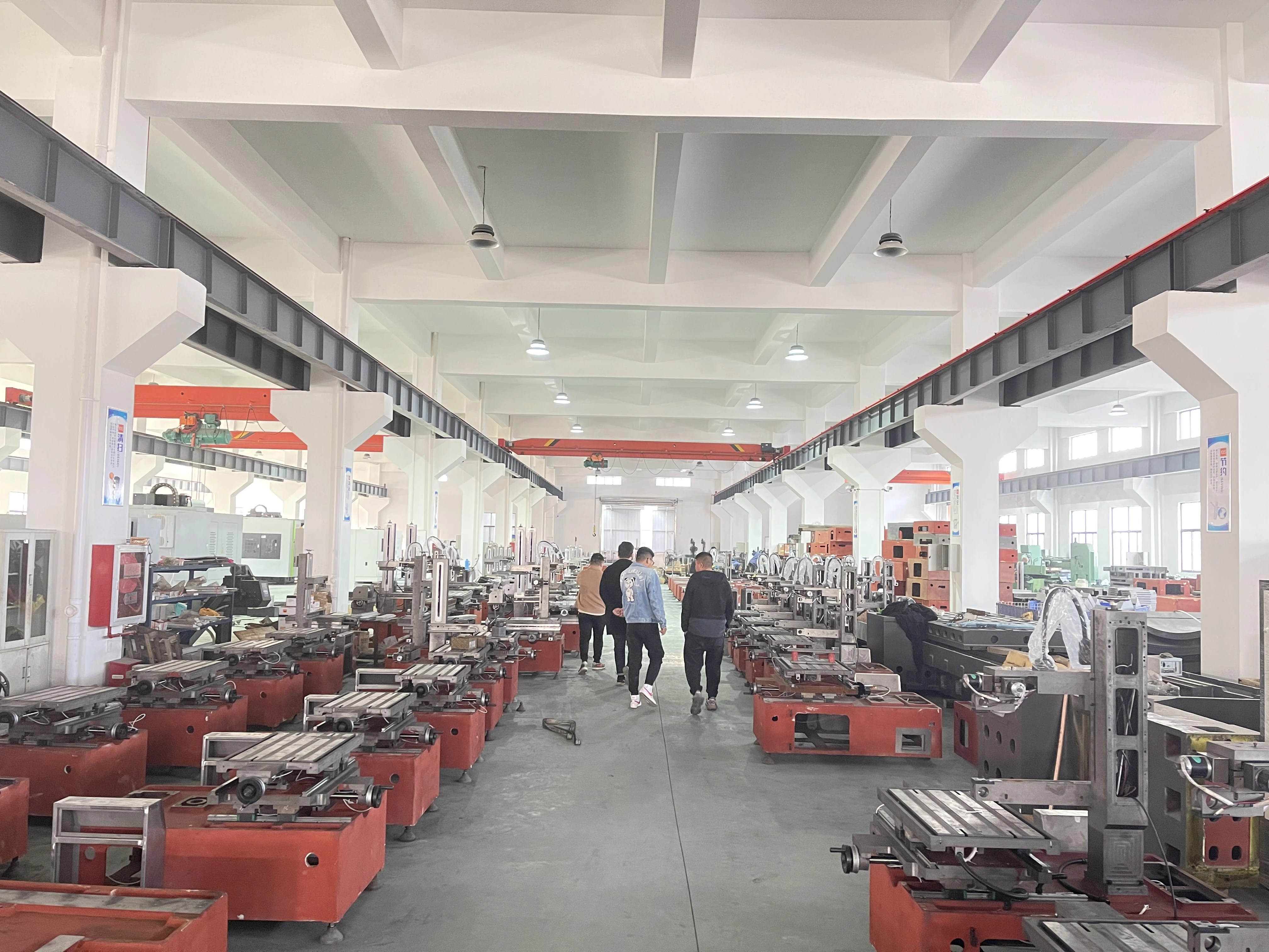 DK7735 Fast Speed High Precision Wire Cut Wire EDM Machine With Edm Wire Cut Machine Automatic