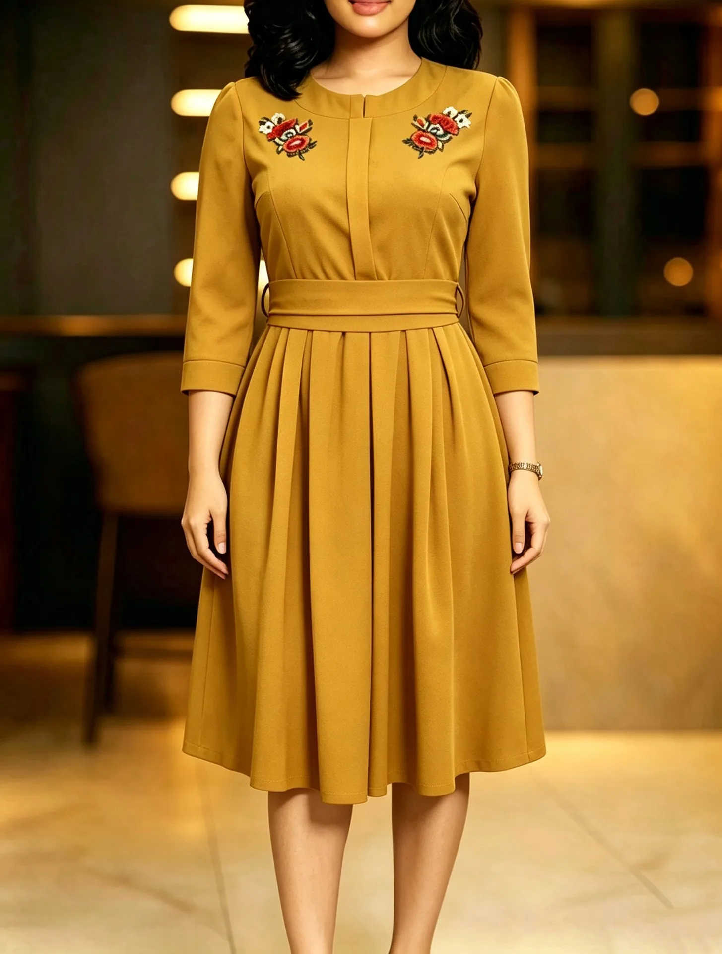2026 SUMMER NEW WOMEN'S WAIST‑CINCHED SOLID COLOR DRESS, EMBROIDERED DOUBLE LAYER COLLAR LARGE SWING DRESS