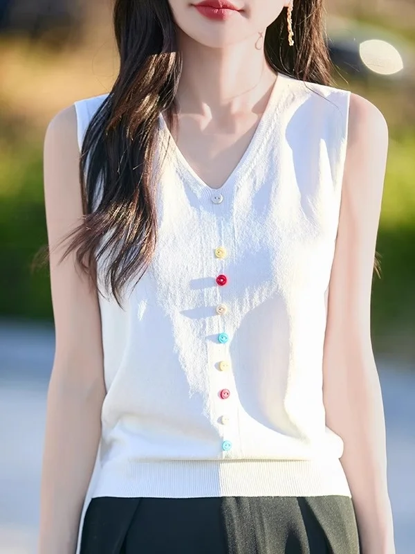 เสื้อกั๊กไหมน้ำแข็งถักทรงวี แขนกุด ทรงหลวม ช่วยพรางหุ่น สำหรับผู้หญิง ฤดูใบไม้ผลิ/ฤดูร้อน 2025 แฟชั่น ทันสมัย ใช้ได้หลากหลาย เหมาะกับการเดินทาง สีพื้น