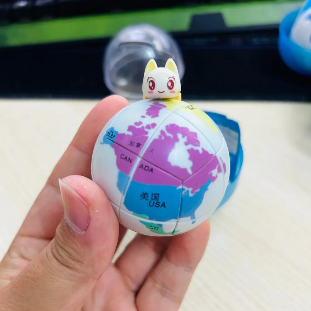 2006 Earth World Map 2x2 Ball Cube Complete set of collection cubes
