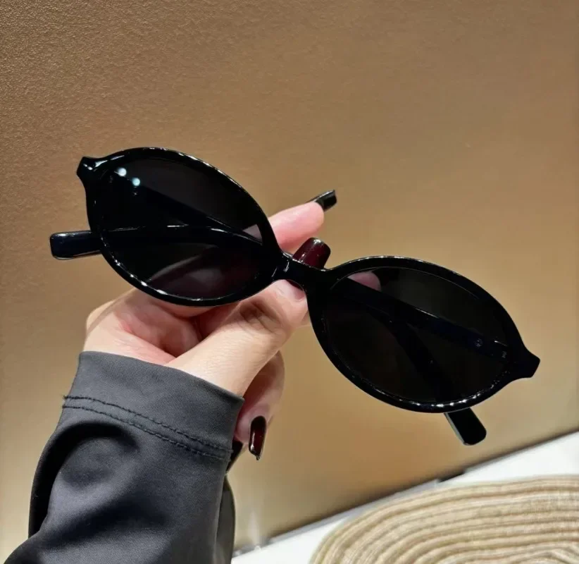 New Oval Shape Sunglasses Classic Men's Vintage Sun Glasses Women Outdoor Leisure Eyewear UV400 Glasses Shades