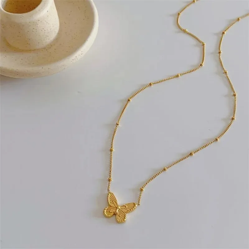 New in fashion vintage small butterfly necklaces for women light luxury simple design choker chains party wedding jewellery