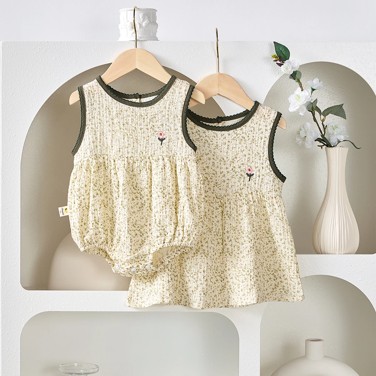 Summer New Style Korean-Style Baby Girls Floral Halter Dress with Lace Trim - Elegant Sister Set for Girls