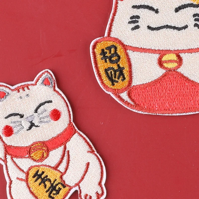 Chinese Style Lucky Cat Embroidery Patches Fortune Sign Stick-on Badges Cute Prayer Kitten for Clothing Phonecase DIY Decoration