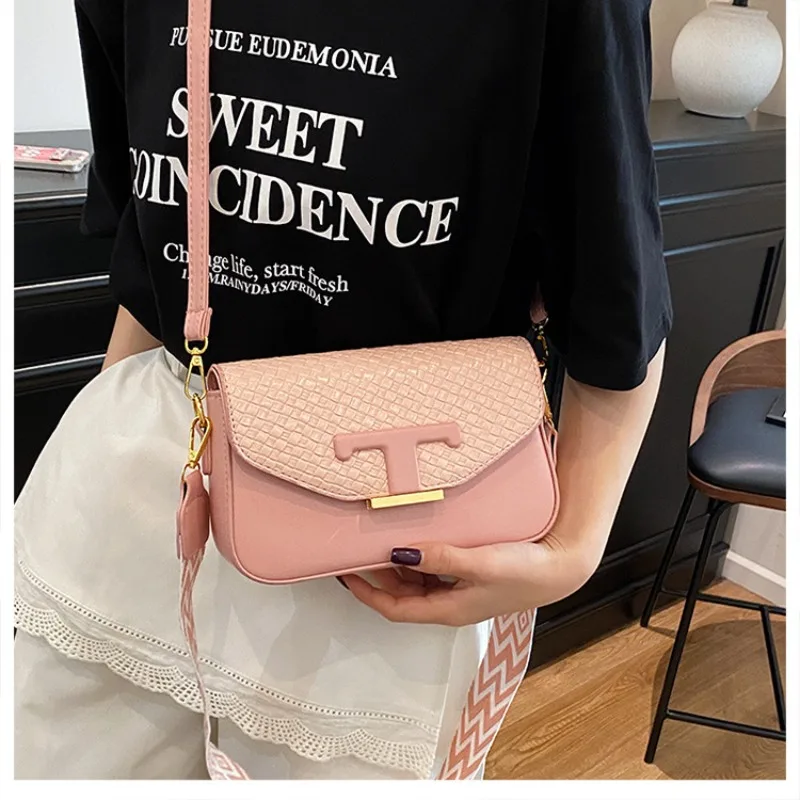 Sac à bandoulière matelassé de luxe coréen pour femmes, sac à bandoulière sous les bras d'été, sac Hobo minimaliste en point de diamant, 2025