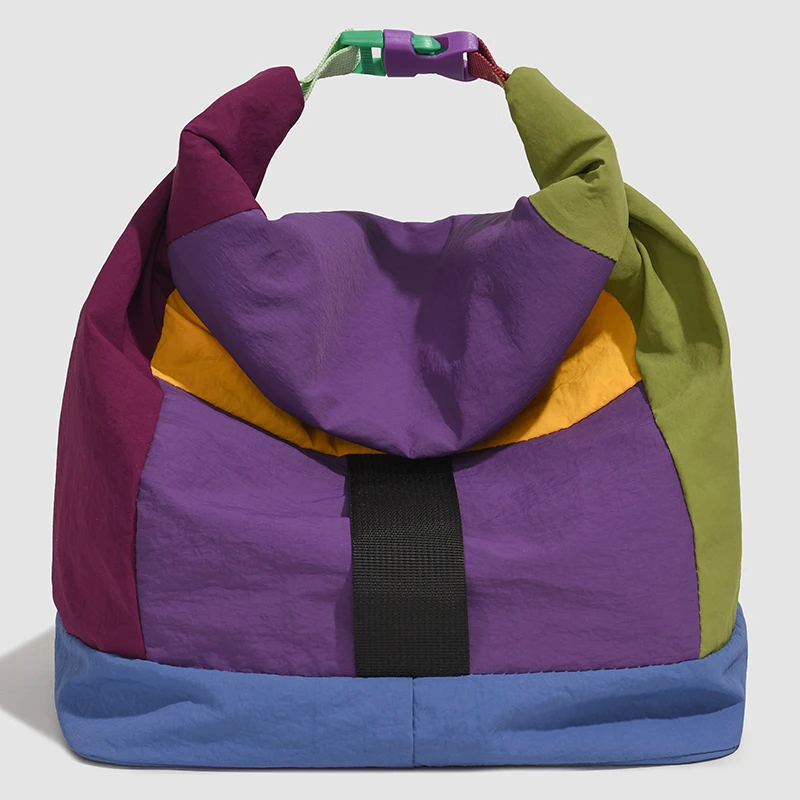 Women Nylon Crossbody Bag Lightweight Sling Bag Casual Daily Commute Shoulder Purse with Adjustable Strap and Zipper Closure view 2