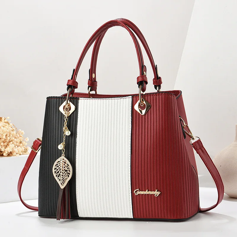 

Women PU Leather Handbags Ladies Large Tote Bag Female Square tassels Shoulder Bags Bolsas Femininas Sac New Crossbody Bags