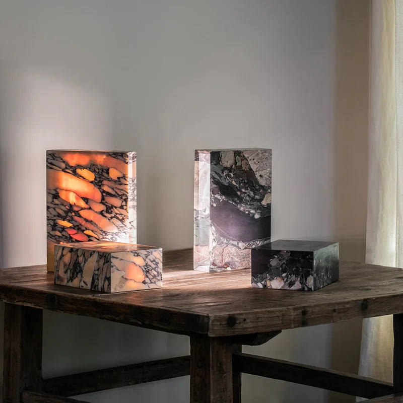 

Italian minimalist natural marble charging table lamp designer soft decoration model room villa high-end luxury stone night lamp