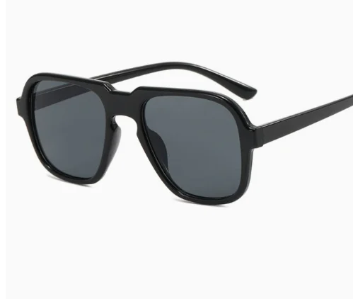 

Новые стильные и модные женские солнцезащитные очки 2026 года