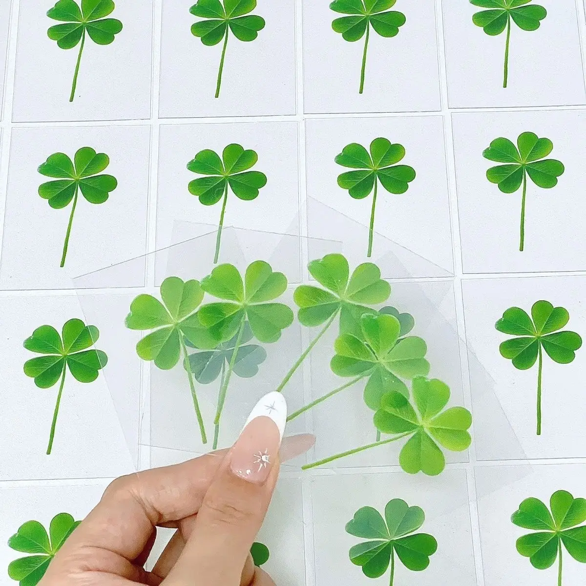 5Pack 10Pack Clover Shaped Bookmarks Perfect Holiday Gift Combines Style And Functionality For Book Lovers Reading
