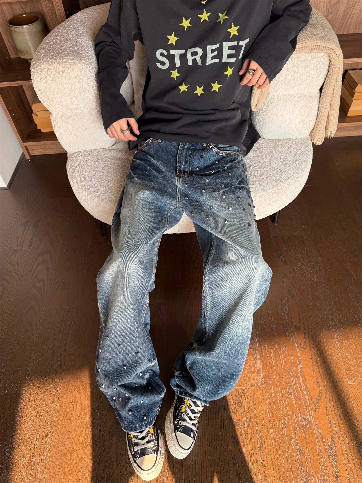 Ripped Deep Sea Blue Jeans Men's Casual Straight Leg Jeans Faded Washed Rivet Detailing Comfortable Fit Youth Fashion