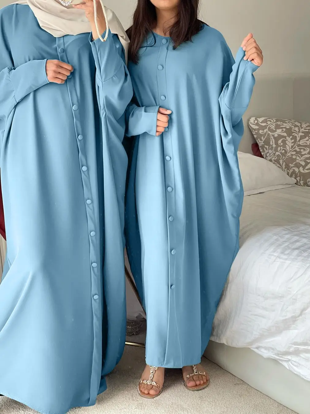 Hot Sale Djellaba Muslim Dress Single Breasted Abaya Silky Elegant Long Islamic Abayas Women Modest Wear Clothing EID Robes WY31