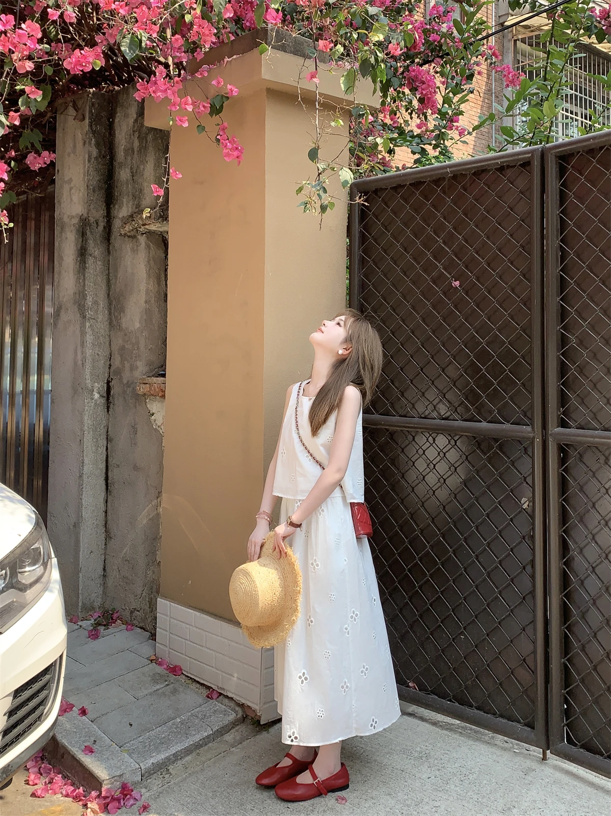 

Летний женский комплект FUGUI RICH: юбка с высокой талией и дышащий повседневный модный топ, идеально подходит для невысоких.