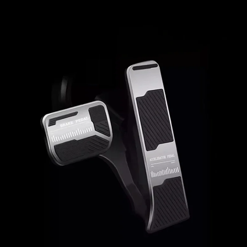 

For Chery ICAR03 03T Accelerator Brake Pedal Aluminum Alloy Foot Pedal Non-slip and Non-destructive Car Modification Accessories
