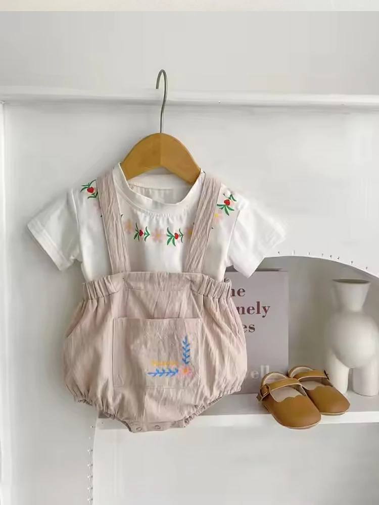 

Summer new 0-3 year old baby clothing, fashionable baby girl set, flower round neck short sleeved shirt+shoulder strap jumpsuit