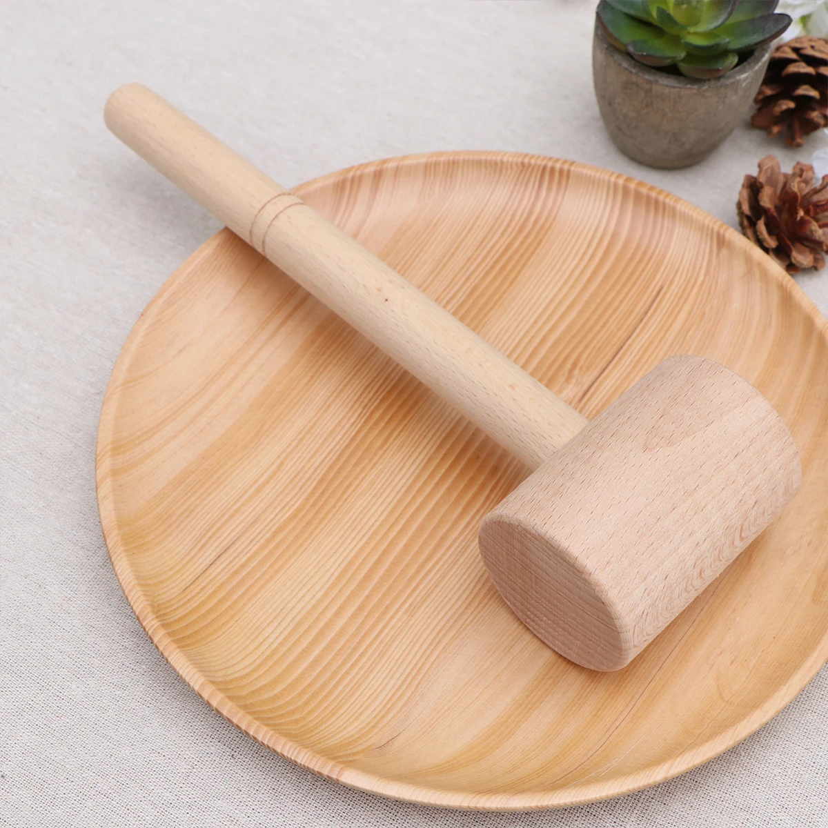 

1Pcs Wood Carving Mallet Lightweight Wooden Handle Leathercraft Carving Hammer for Chisels Stamps Hole Punch Wooden Mallet