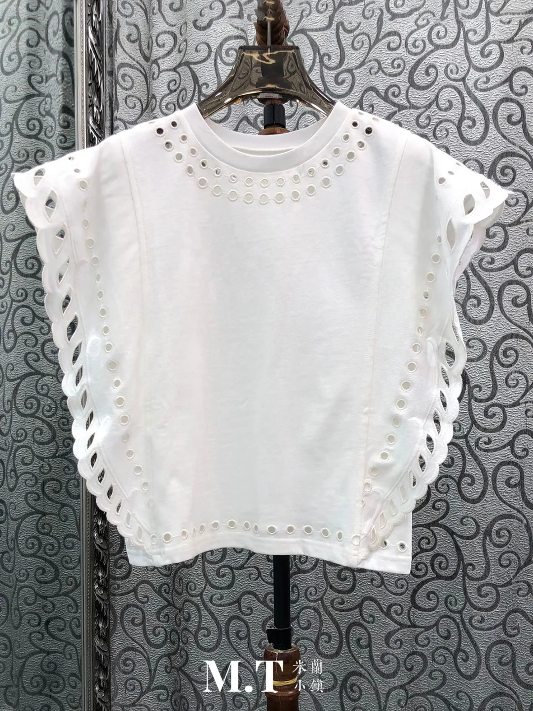 

Loose Short Sleeve round Neck T-Shirt Milan Small Town South Oil Pure Color Hollow out Lace Trim Street Style Cotton Polyester