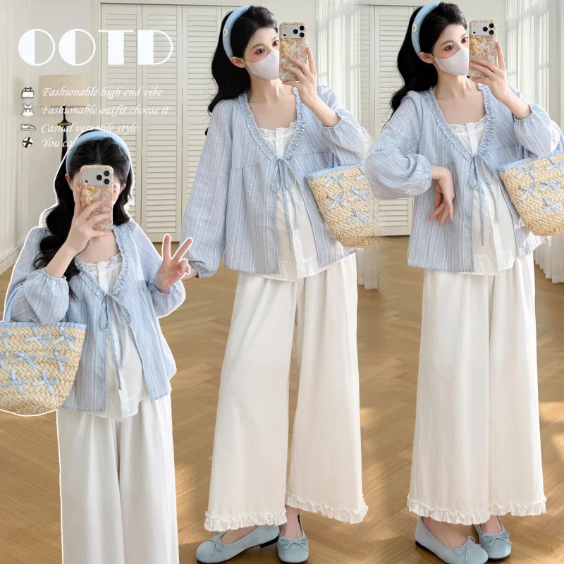 

Комплект для беременных Весна-Осень 2026: Нежно-голубая имитация двойки (рубашка и широкие брюки) для беременных женщин