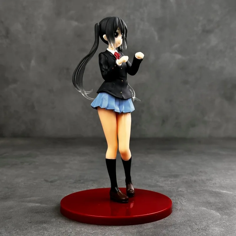 

Аниме-фигурки K-ON: Хиразава Юи, Накано Азуза — танцующие милые девушки, модели персонажей, украшения для рабочего стола и автомобиля, подарки
