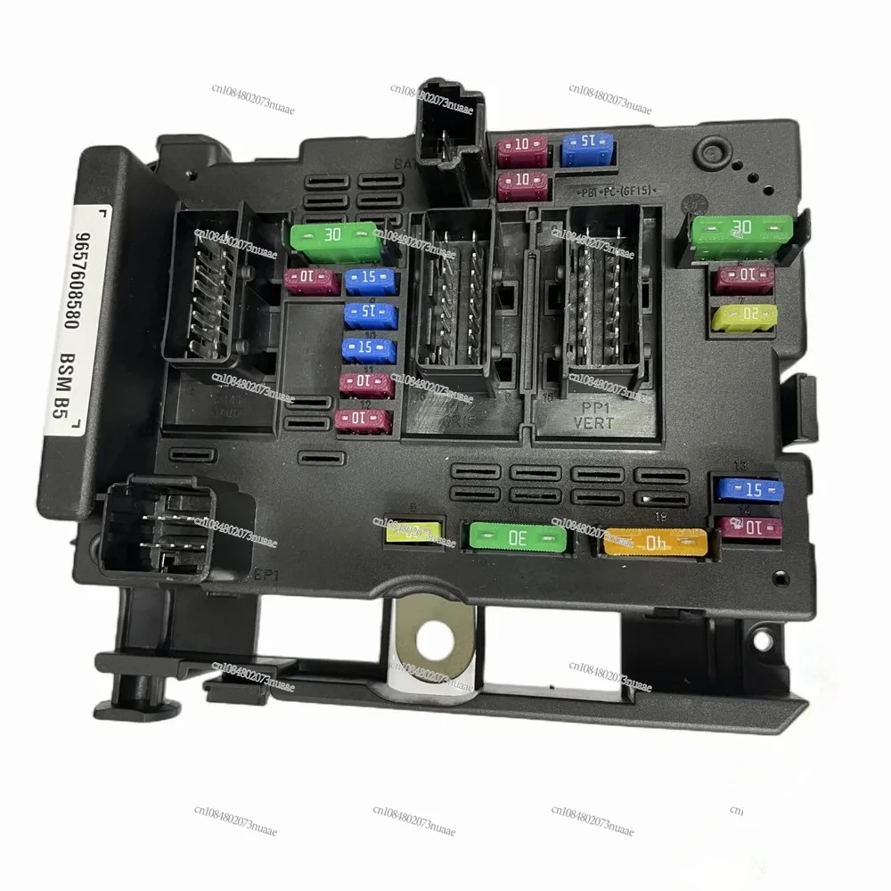 

New Fuse Box Assembly Relay 9657608580 6500Y1 For Citroen C3 C5 C8 Xsara Picasso 206 Cabrio 307 Cabrio 406 Coupe 807