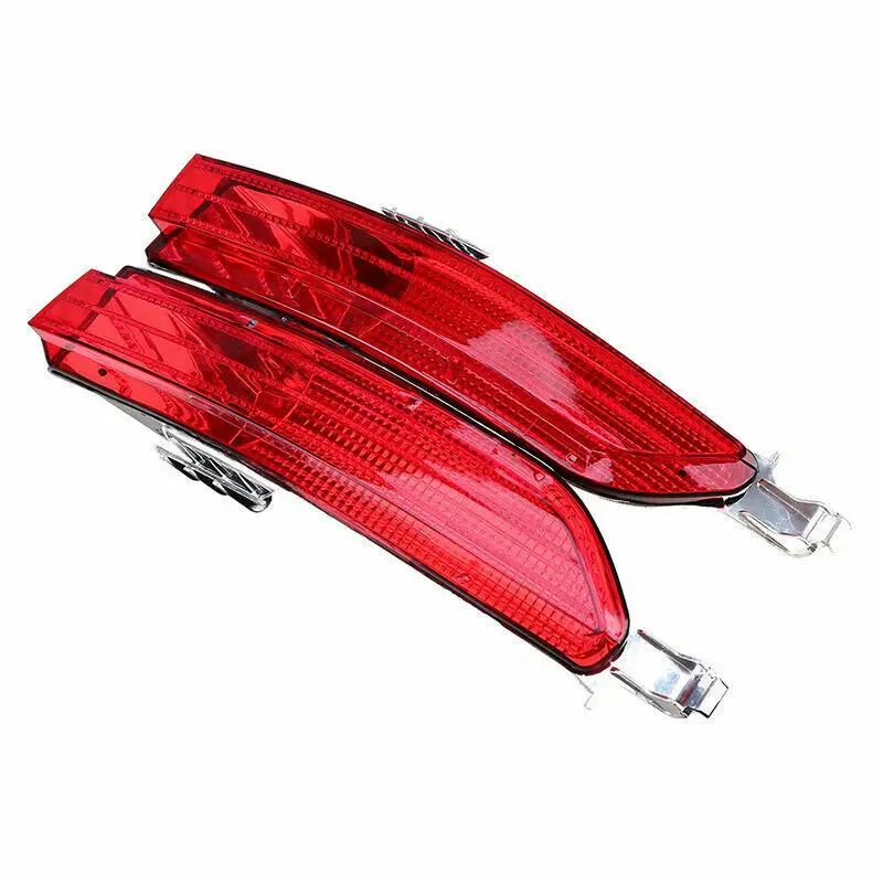 1 Pair Car Red Rear Fog Lamp Bumper Cover Reflector for Touareg 2011-2014 7P6945701D 7P6945702D