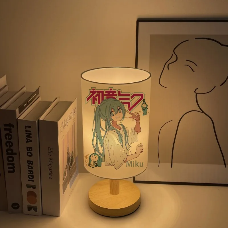 Hatsune Miku two-dimensional animation peripheral creative solid wood bedside night lamp eye protection table lamp student gift