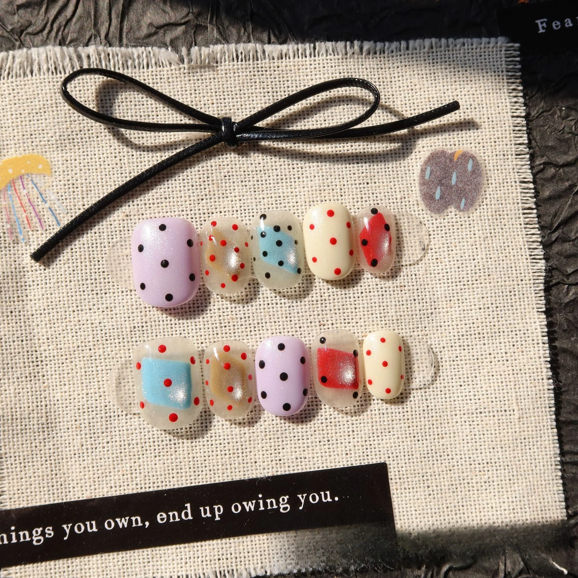 10개 귀여운 컬러풀 물방울 무늬 짧은 스퀘어 라운드 핸드메이드 프레스온 네일 심플 캣아이 가짜 손톱 한국 소녀 달콤한 인스 네일