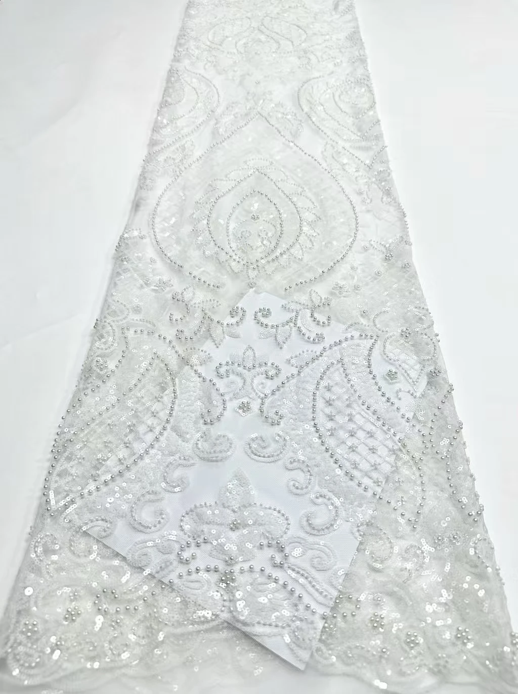 Kain Tulle Afrika dengan Payet Prancis, Kain Bordir Jahit dengan Manik-manik, Kain Tulle Mesh Nigeria untuk Gaun, 5 Yard, TP1682