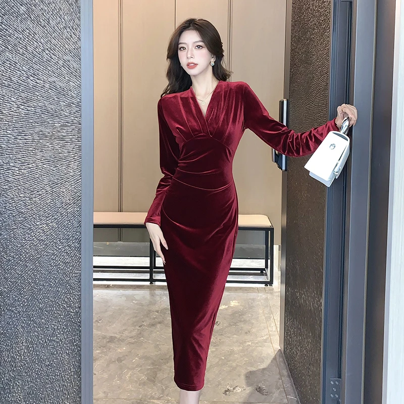 Fashion Women V Neck Velvet Split Pencil Midi Dress French Autumn Winter Long Sleeve High Waist Folds Velour Bodycon Vestidos