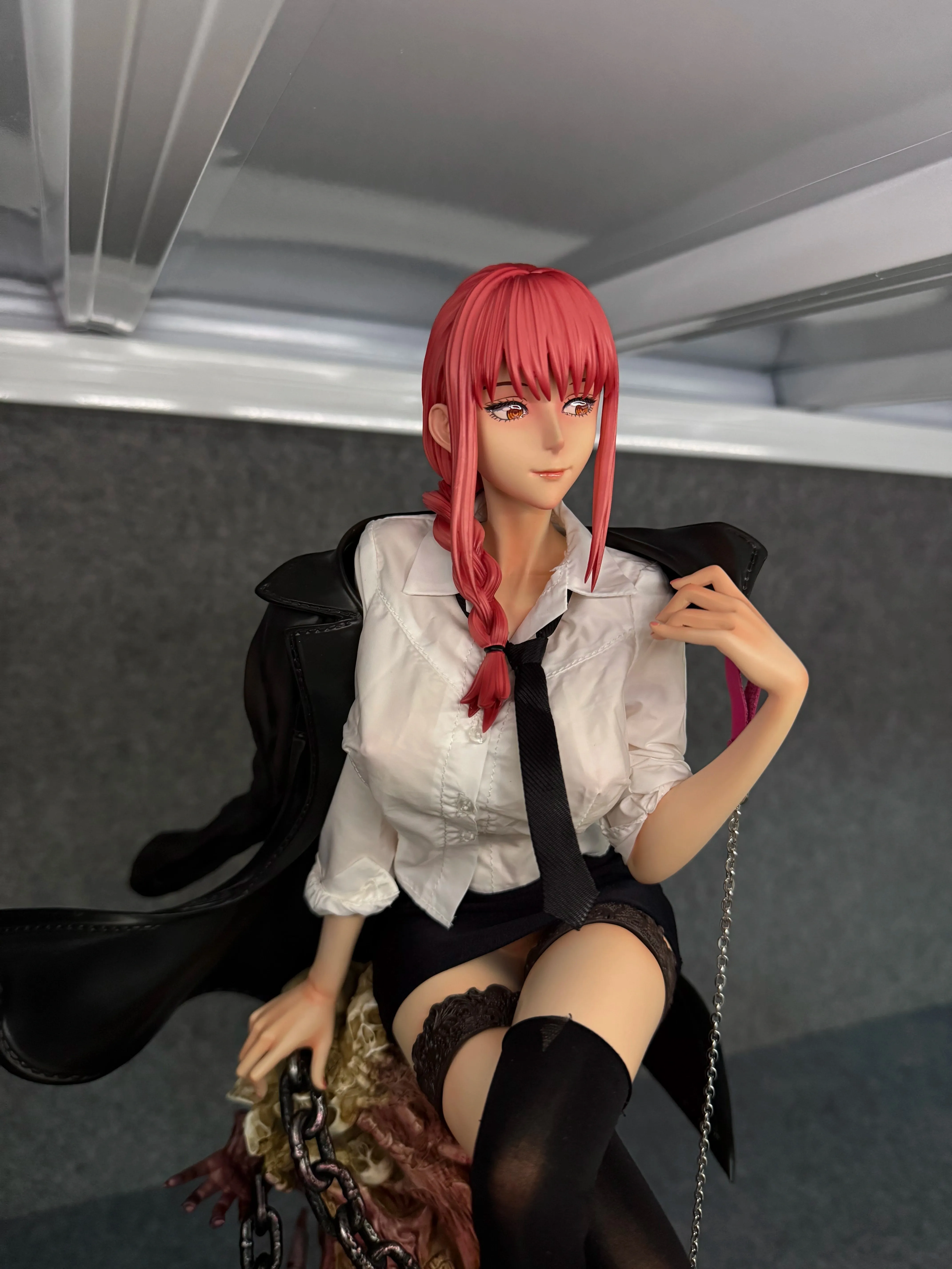 46cmアニメチェンソーマンフィギュアマキマアクションフィギュア特大セクシーマキマスタチューデスクトップオーナメントコレクションモデルおもちゃギフト