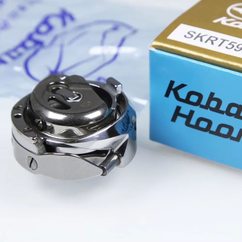 

ОРИГИНАЛЬНЫЕ НАБОРАЩИЕ ПОВОРОТНЫЕ КРЮЧКИ KOBAN SKRT592V2R ДЛЯ ШВЕЙНОЙ МАШИНЫ PFAFF 591/574 ОДИН ПАКЕТРИГИНАЛЬНЫЙ KOBAN SKRT592V2R ПОВОРОТНЫЙ HOO