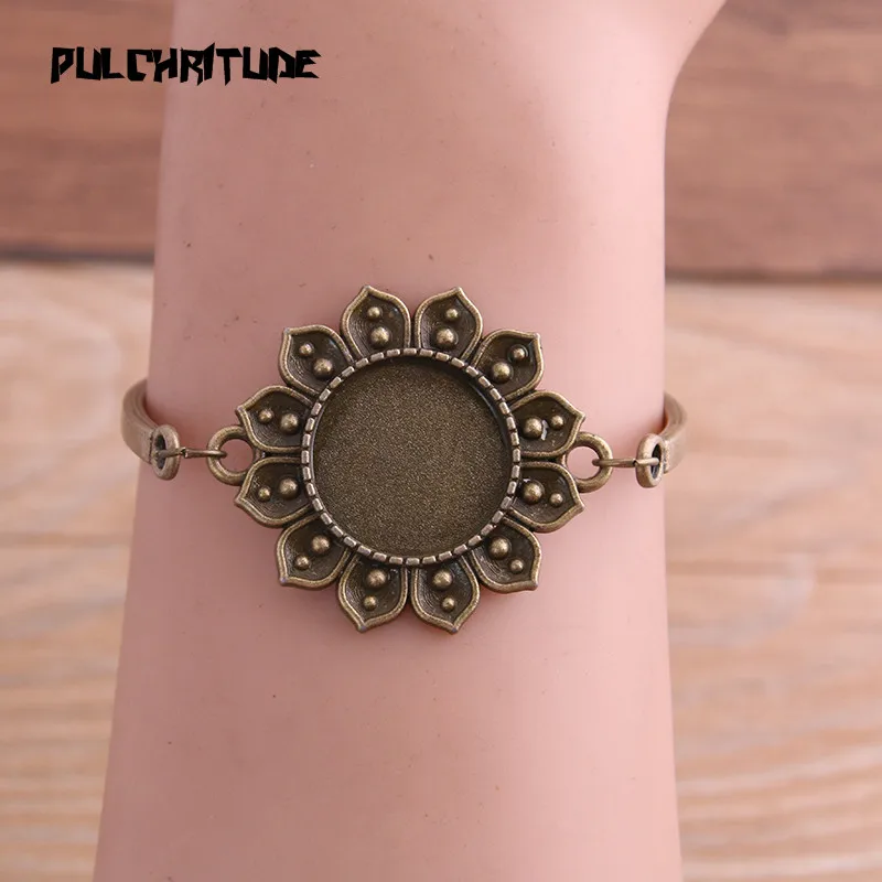 1pcs Two Color Zinc Alloy Blank Bracelet Settings 18mm Round Lotus Cabochon Bangle Bezel Trays Diy Jewelry Base