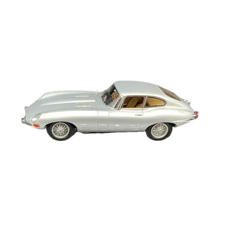 Scale model 1:43 Jaguar Model 1961E convertible hardtop Alloy model collection Decorative pieces for children\'s birthday gifts.