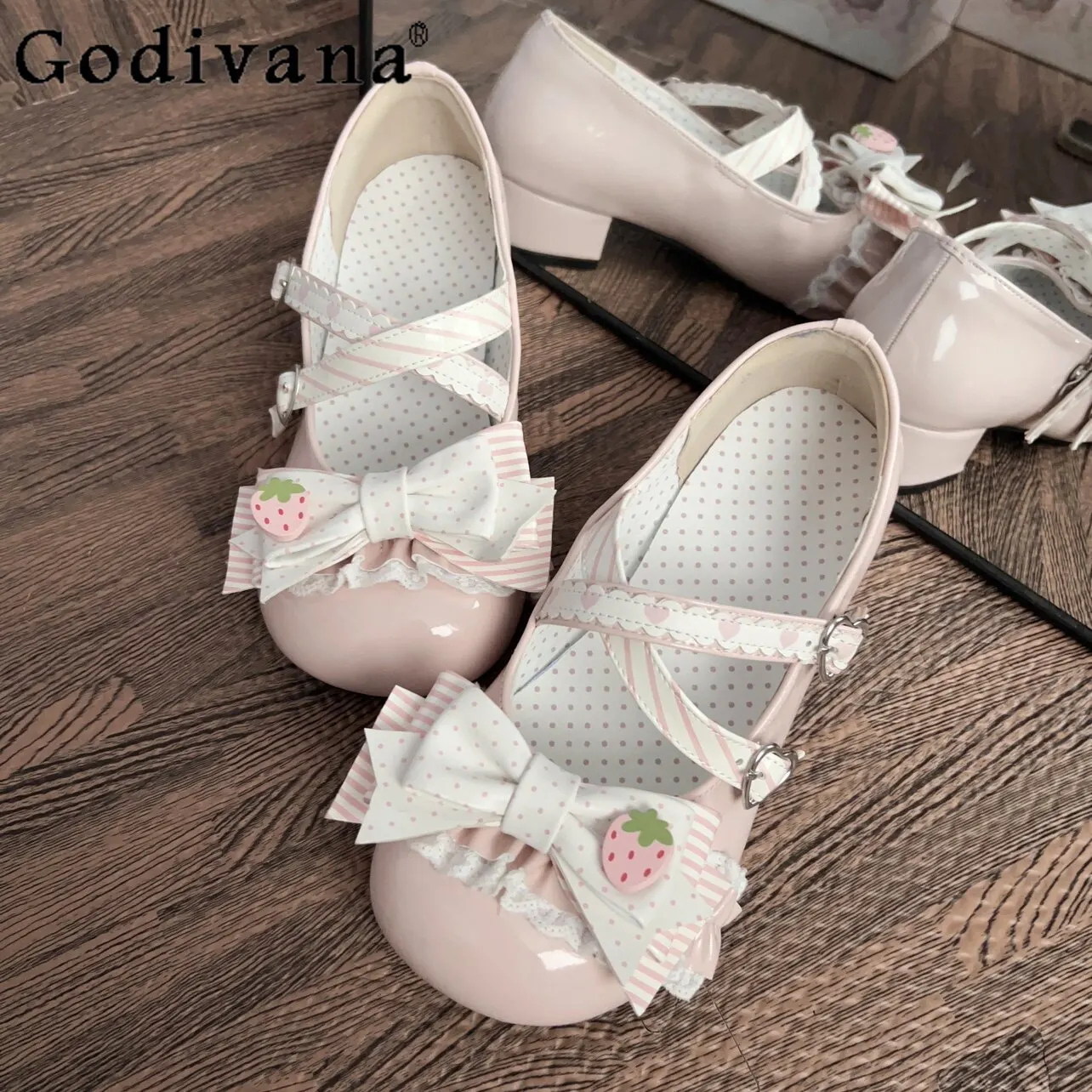 Zapatos Originales Pink Lolita Strawberry para Mujer, Zapatos Mary Jane de Primavera para Niñas, Zapatos de Princesa Kawaii con Tacón Bajo