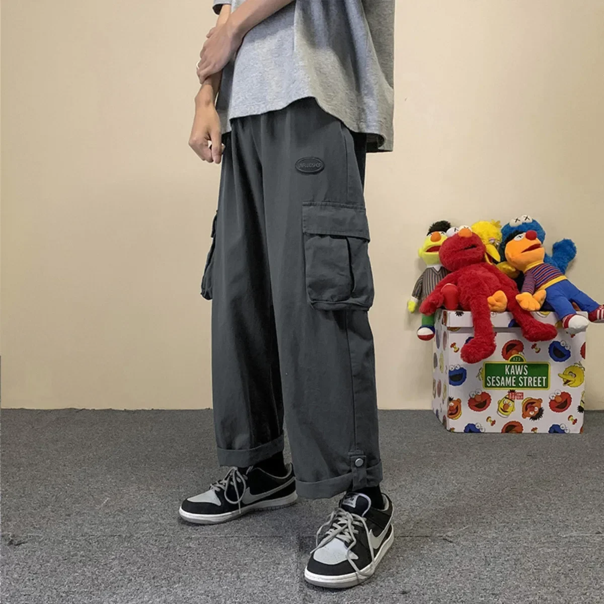 

Versatile Solid Color Cargo Pants Sweatpant Breathable Pocket Pants Trouser Drawstring Waiststraight-leg Running Fashion Men