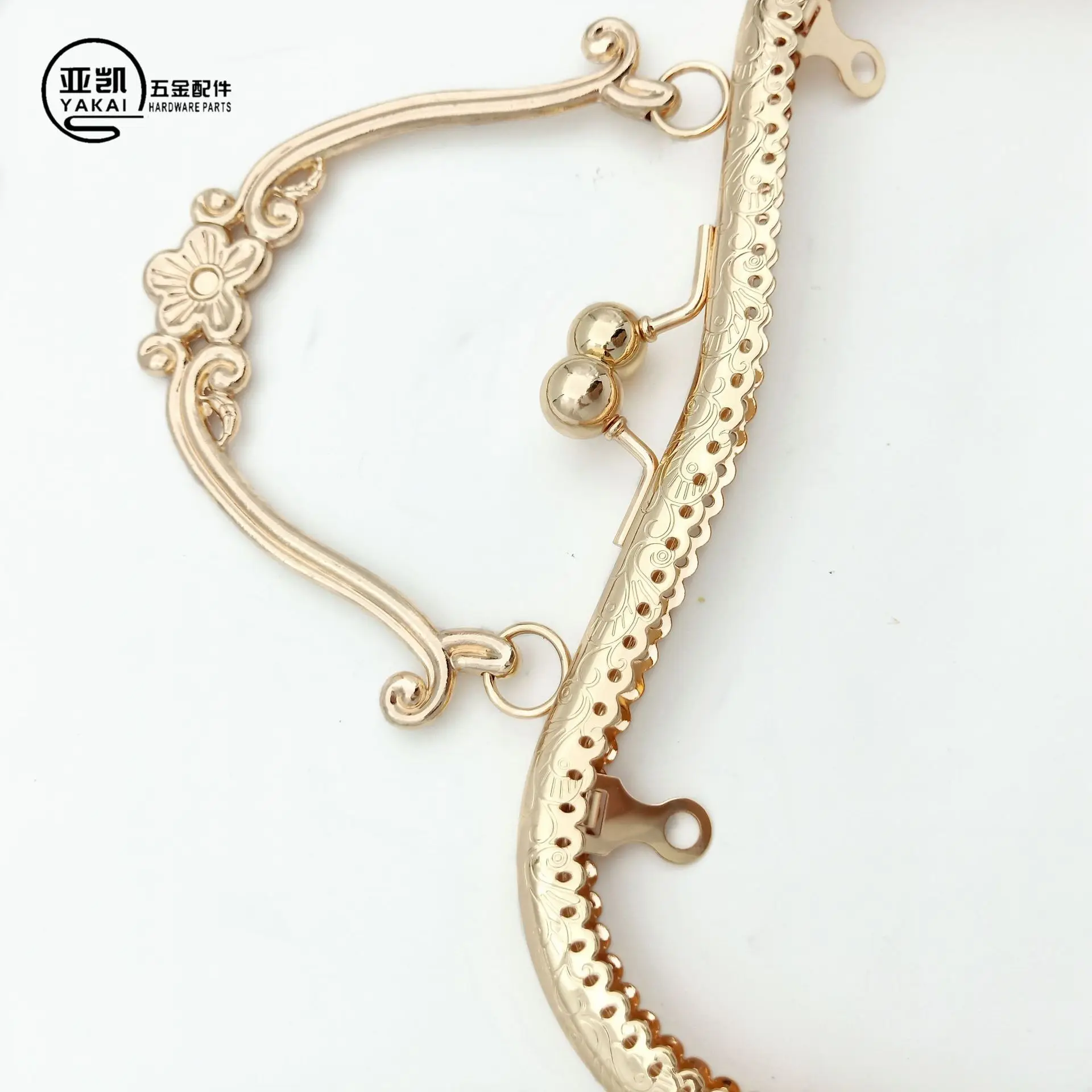 20.5CM Retro Embossing Flower Golden Metal Kiss Bucket Purse  Frame For Bags Handle Clasp To The Bag DIY Accessories