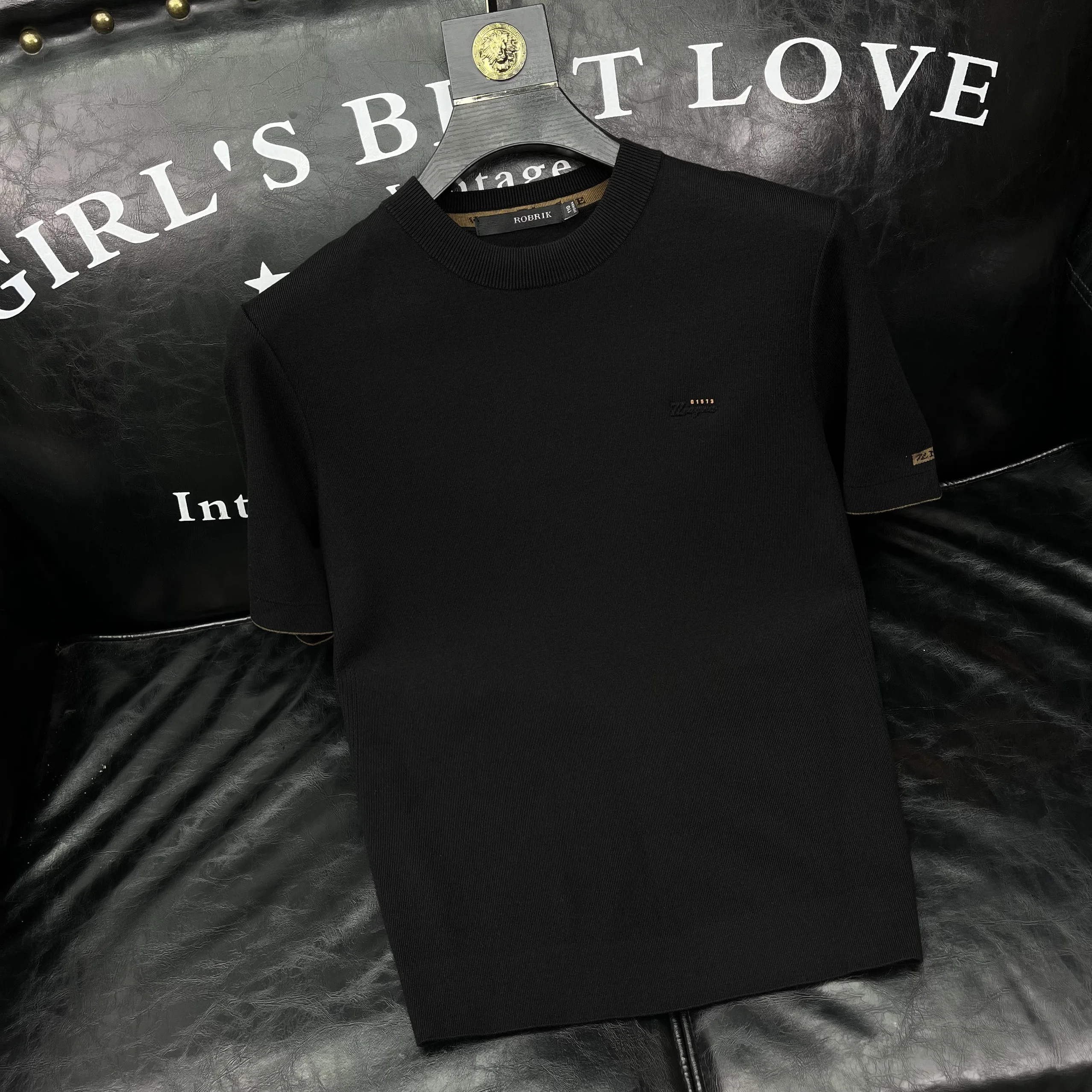 

2025 New Men's Camere Sweater Luxury Thi ort Sve Knitted irt f Sve Base irt Large Size M Faion Urban ...