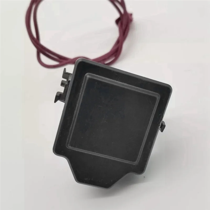 

1PCS 2059055615 A2059055615 Car Front Left Door Mirror GPS Antenna For Mercedes Benz W205 W253 X253 W213
